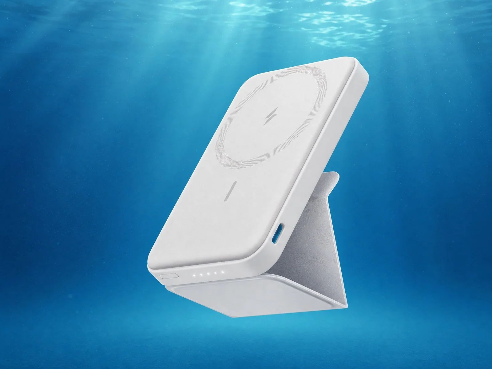 Anker 622 MagGo : une réserve d'énergie magnétique pour vos journées en mer