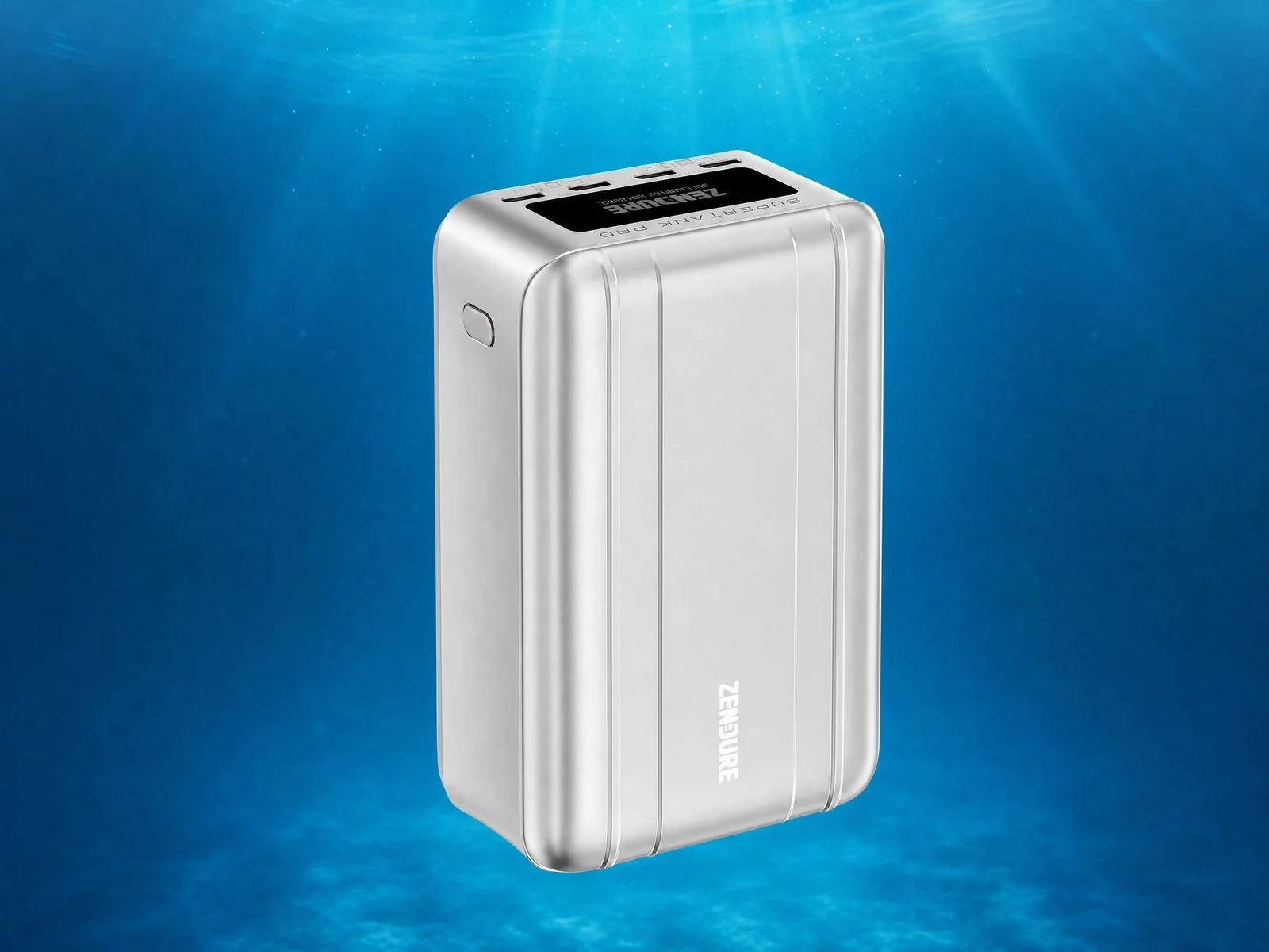 Zendure SuperTank Pro: The all-USB-C power hub for underwater photography.